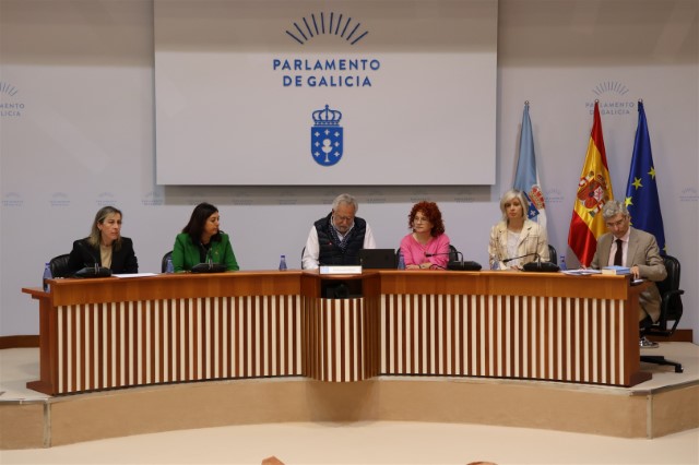 Constituída formalmente a Comisión non permanente especial de estudo para a Igualdade e para os Dereitos das Mulleres